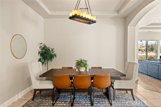 Detail Gallery Image 16 of 44 For 3368 Summit Ridge, Chico,  CA 95928 - 4 Beds | 3 Baths