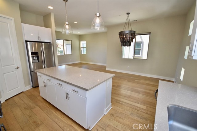 1817 Ocean Court, Costa Mesa CA: https://media.crmls.org/medias/02a57ab3-7c96-44d7-a626-c43576a9937b.jpg
