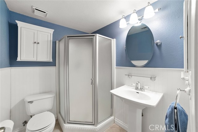 17800 Rancho Bonita Road, Victorville CA: https://media.crmls.org/medias/02a591ea-916e-44c0-85b6-4d46e10400a9.jpg