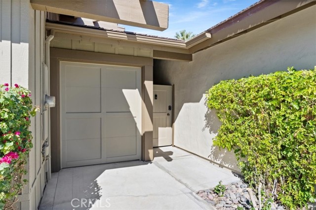 Detail Gallery Image 5 of 33 For 126 Old Ranch Rd, Palm Desert,  CA 92211 - 2 Beds | 2/1 Baths