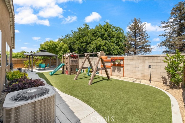 3771 Wrenwood Avenue, Clovis CA: https://media.crmls.org/medias/02a6a57c-100c-46d2-8548-e6a89de7c595.jpg
