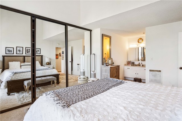 555 Esplanade, Redondo Beach, California 90277, 3 Bedrooms Bedrooms, ,3 BathroomsBathrooms,Residential,Sold,Esplanade,SB22021608