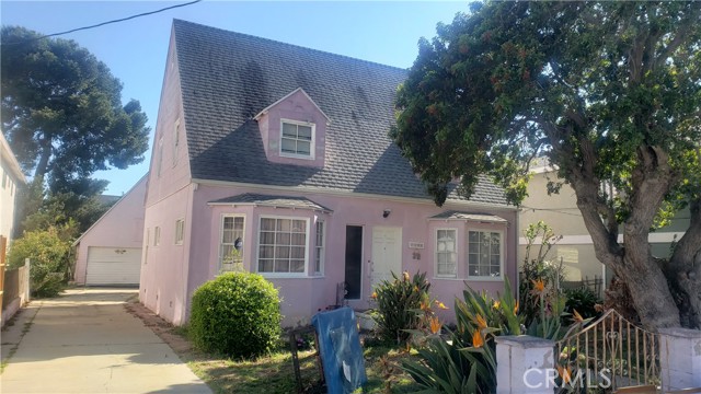 2306 Clark Lane, Redondo Beach, California 90278, 4 Bedrooms Bedrooms, ,2 BathroomsBathrooms,Residential,Sold,Clark,SB22058403