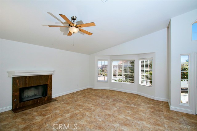 Detail Gallery Image 8 of 26 For 7772 Grand Ave, Yucca Valley,  CA 92284 - 3 Beds | 2 Baths