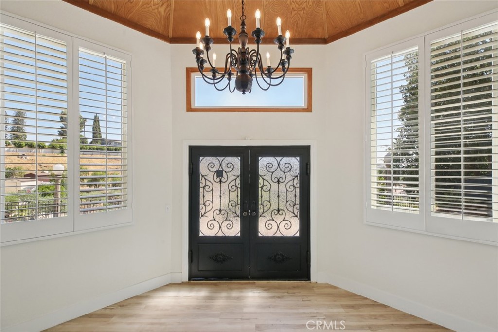 MLS #CV25181348 image #5