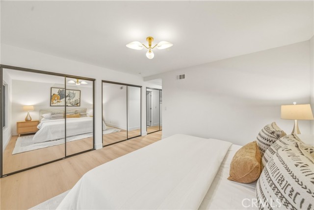 Detail Gallery Image 20 of 59 For 15335 Seine Cir, Irvine,  CA 92604 - 6 Beds | 4 Baths