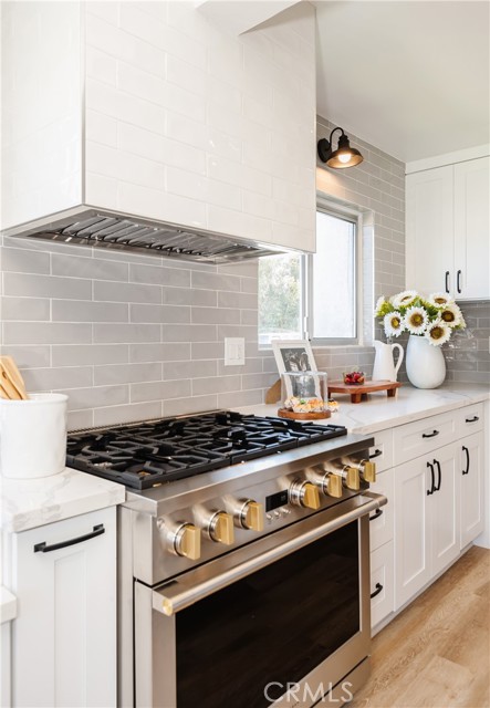 1101 High Lane, Redondo Beach, California 90278, 3 Bedrooms Bedrooms, ,2 BathroomsBathrooms,Residential,Sold,High,SB22142455