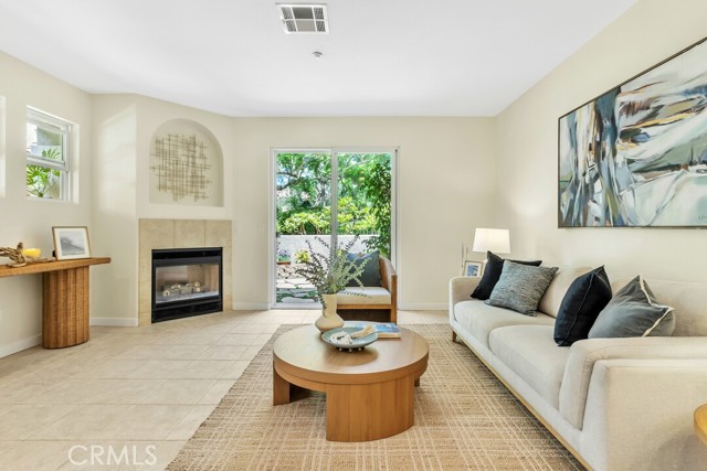 6118 Citracado Circle, Carlsbad CA: https://media.crmls.org/medias/02aa54f1-8461-4b3f-a0ca-95f5fa484409.jpg