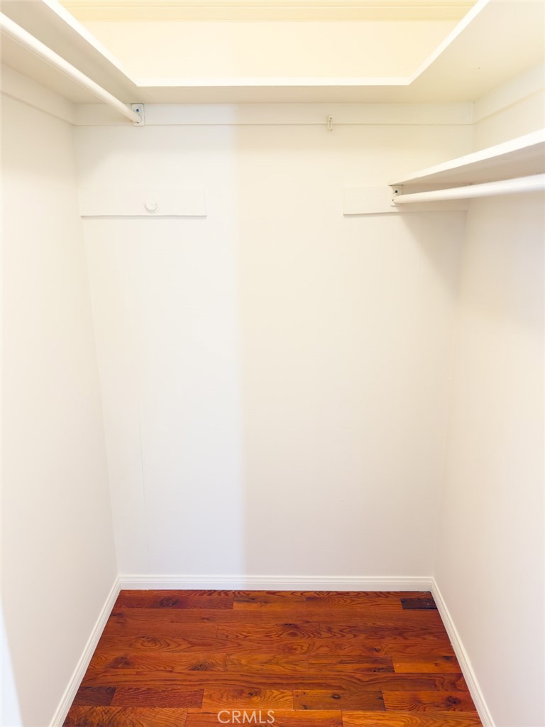 MLS #OC25186125 img 9