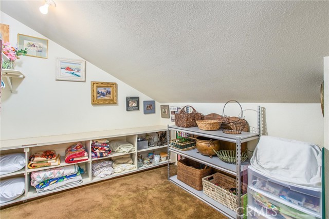 518 S Seminole Circle, Banning CA: https://media.crmls.org/medias/02aab079-eb1b-473c-9464-66fbe304e1f4.jpg