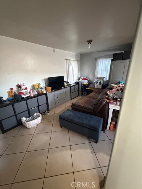 Detail Gallery Image 13 of 22 For 5360 Ithaca, Los Angeles,  CA 90032 - – Beds | – Baths