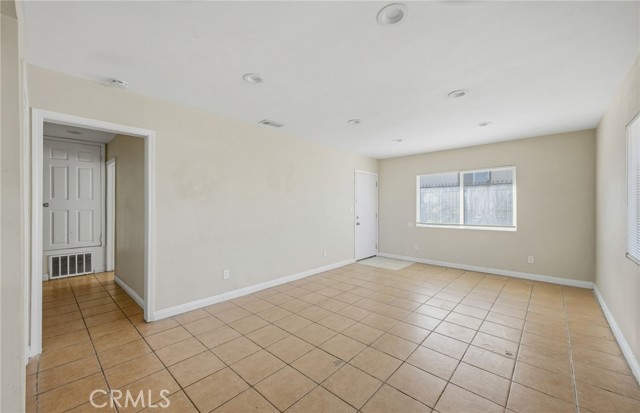 Detail Gallery Image 10 of 27 For 409 N 3rd Avenue, Barstow,  CA 92311 - – Beds | – Baths