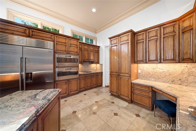 Detail Gallery Image 9 of 46 For 121 Emerald Bay, Laguna Beach,  CA 92651 - 5 Beds | 4/1 Baths