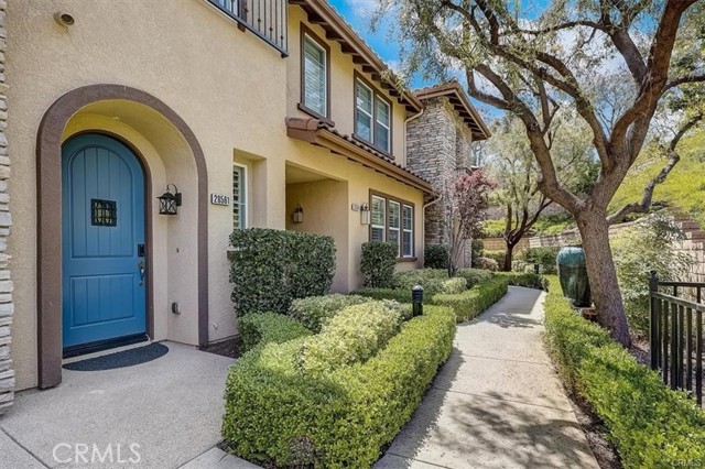 Detail Gallery Image 1 of 26 For 28561 Herrera St, Valencia,  CA 91354 - 2 Beds | 2 Baths