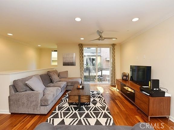 Detail Gallery Image 10 of 22 For 533 Rockefeller, Irvine,  CA 92612 - 2 Beds | 2 Baths