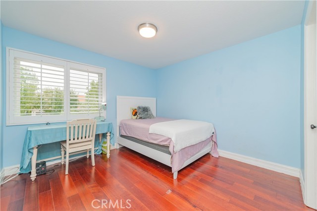 10 La Quinta, Irvine CA: https://media.crmls.org/medias/02afcaf7-3026-437d-8760-67642afeabf8.jpg