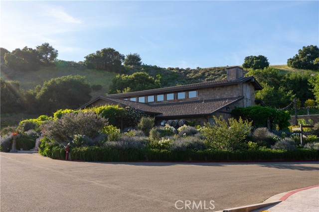 355 Glennora Way, Buellton CA: https://media.crmls.org/medias/02b067c3-cc63-4d23-85ce-7e14717790c8.jpg