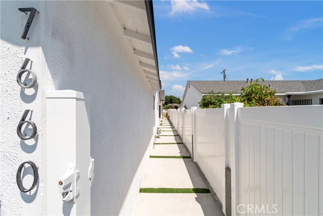 Detail Gallery Image 15 of 16 For 7660 Lemp Ave, North Hollywood,  CA 91605 - 3 Beds | 2 Baths