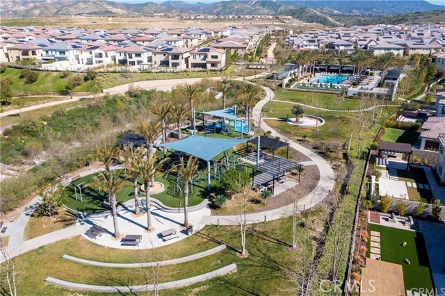 53 Lunar, Irvine CA: https://media.crmls.org/medias/02b0f0e3-3587-4713-a707-b4e600e7320c.jpg
