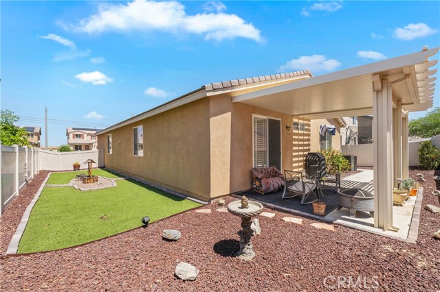 16767 Desert Lily Street, Victorville CA: https://media.crmls.org/medias/02b0f14c-7177-4495-9611-cbe5d5cd4e01.jpg