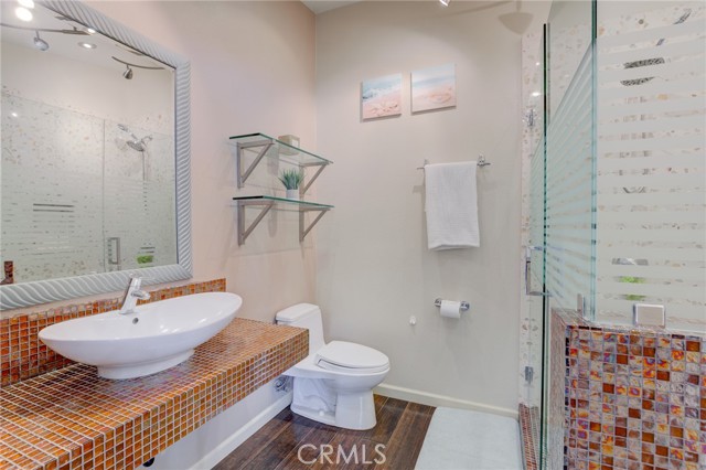 2617 Ruhland Avenue, Redondo Beach, California 90278, 2 Bedrooms Bedrooms, ,1 BathroomBathrooms,Residential,Sold,Ruhland,SB23059783