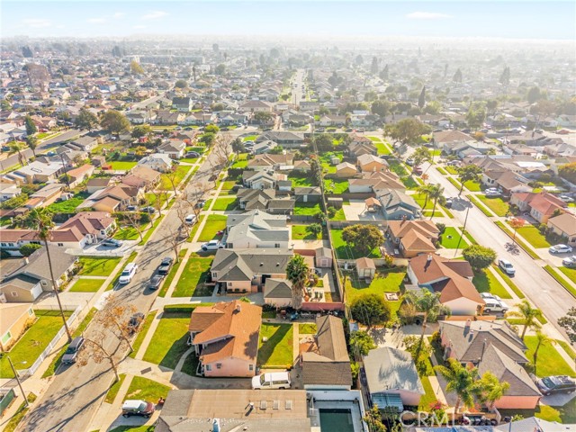 803 N Grandee, Compton CA: https://media.crmls.org/medias/02b187ec-26cf-4071-966a-5962af235727.jpg