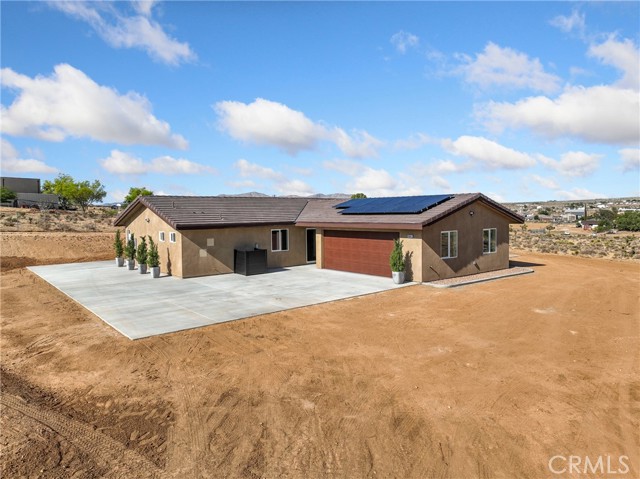 9641 Buena Vista Street, Apple Valley CA: https://media.crmls.org/medias/02b3cb69-0648-482f-879c-95c42b84a979.jpg