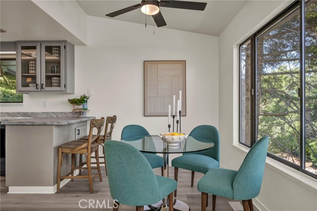 Detail Gallery Image 8 of 29 For 3095 S Lake Dr, Kelseyville,  CA 95451 - 2 Beds | 1/1 Baths