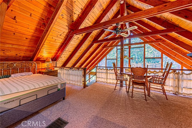 Detail Gallery Image 8 of 51 For 5522 Acorn, Wrightwood,  CA 92397 - 1 Beds | 1/1 Baths