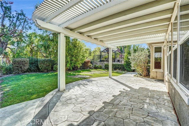 20814 Lugano Way photo 32