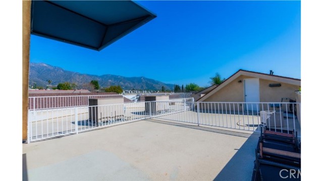 Detail Gallery Image 9 of 11 For 423 E Providencia, Burbank,  CA 91501 - 2 Beds | 3 Baths