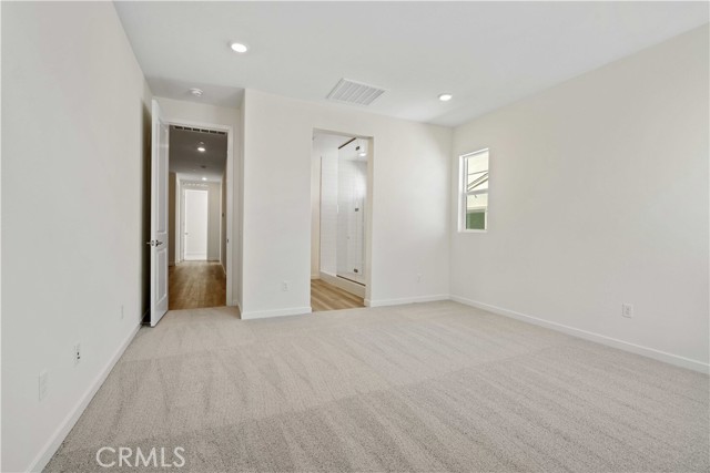 Detail Gallery Image 5 of 10 For 27672 Ensemble Pl, Valencia,  CA 91381 - 3 Beds | 2/1 Baths