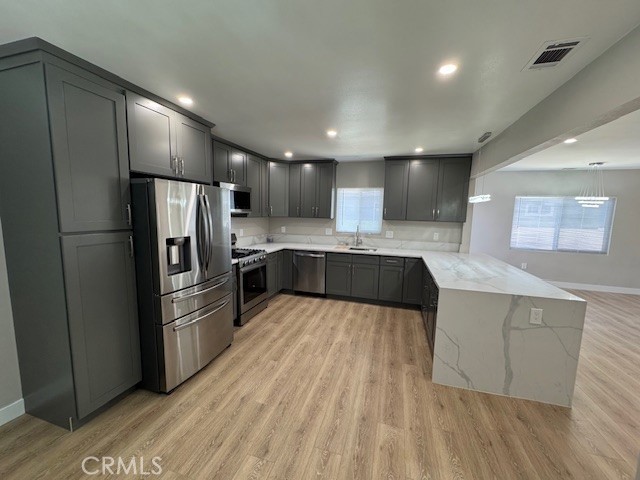 https://media.crmls.org/medias/02b65fc7-ffde-407b-94c3-0a07abaffa45.jpg?preset=X-Large