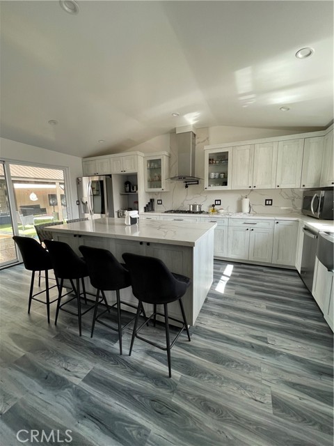 Detail Gallery Image 2 of 8 For 45404 Burgess, Lancaster,  CA 93535 - 4 Beds | 2 Baths