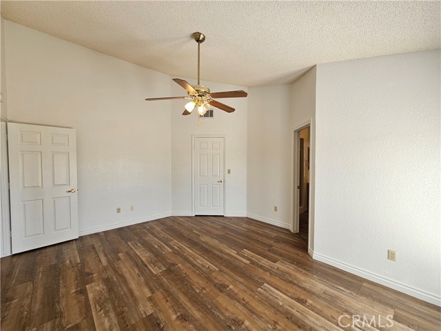 Detail Gallery Image 17 of 32 For 20361 86th St, California City,  CA 93505 - 3 Beds | 2 Baths