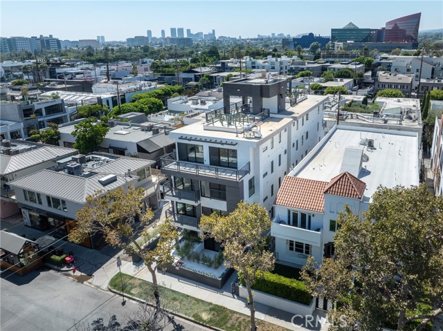 Detail Gallery Image 26 of 28 For 715 N Alfred #3,  West Hollywood,  CA 90069 - 1 Beds | 2 Baths