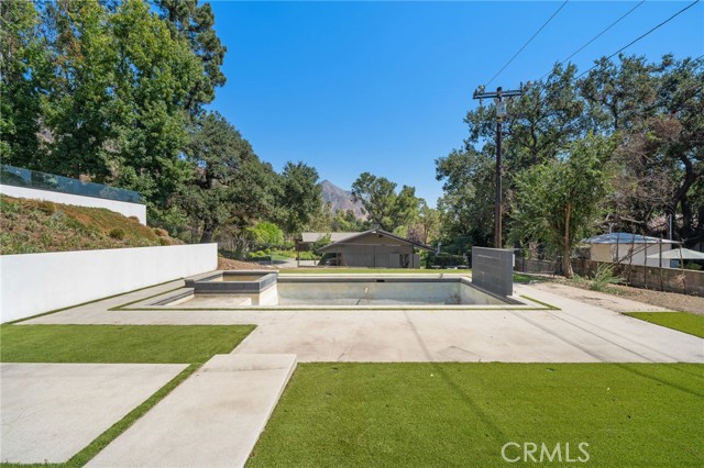 1400 E Palm Street, Altadena CA: https://media.crmls.org/medias/02b71a78-ffa4-45c4-839d-d199423af224.jpg
