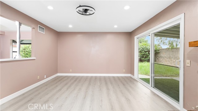 528 Essex photo 26
