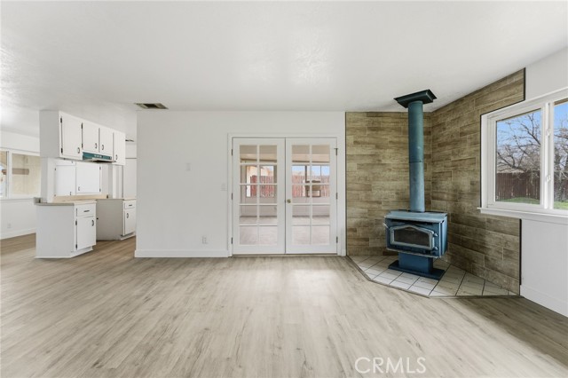 Detail Gallery Image 17 of 41 For 10312 Hawthorne Ave, Hesperia,  CA 92345 - 3 Beds | 3 Baths