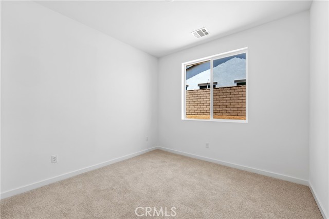 Detail Gallery Image 20 of 40 For 28534 Orange Park Dr, Castaic,  CA 91384 - 3 Beds | 2/1 Baths