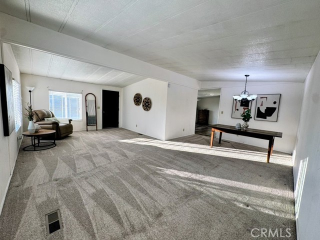 Detail Gallery Image 3 of 23 For 6259 East Sea Breeze Drive #30,  Long Beach,  CA 90803 - 2 Beds | 2 Baths