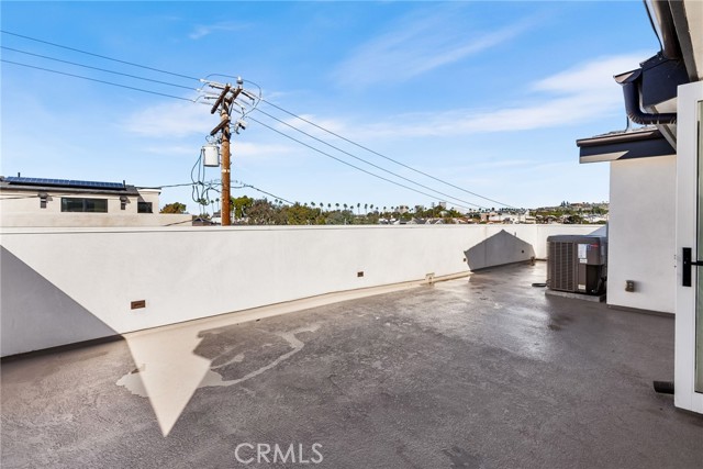 Detail Gallery Image 47 of 59 For 319 .5 Jasmine, Corona Del Mar,  CA 92625 - 3 Beds | 3/1 Baths