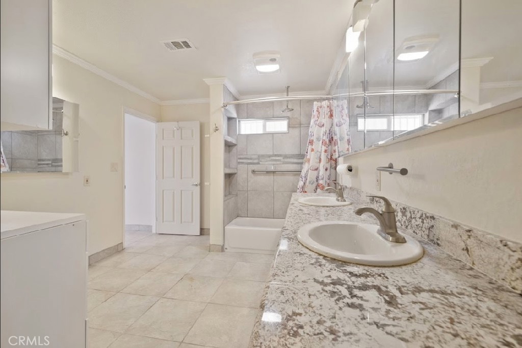 MLS #IV25225193 image #26