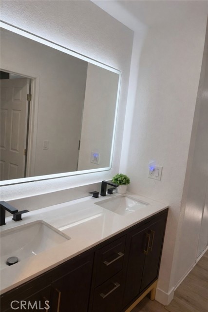 Detail Gallery Image 10 of 26 For 1605 Hotel Cir #B 107,  San Diego,  CA 92108 - 1 Beds | 1 Baths