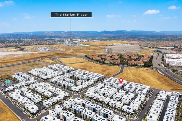 16321 Dawn Way, Tustin CA: https://media.crmls.org/medias/02bbeb5f-b691-4279-ae5d-efb1dcff9c85.jpg