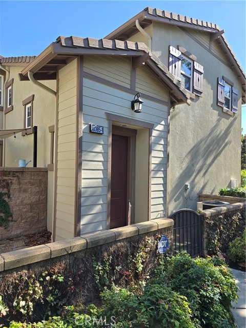 Detail Gallery Image 2 of 18 For 10385 Plumeria Court, Rancho Cucamonga,  CA 91730 - 2 Beds | 2 Baths