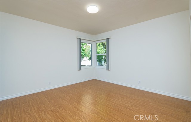 Detail Gallery Image 28 of 58 For 2111 N Verdugo, Glendale,  CA 91208 - 2 Beds | 2 Baths