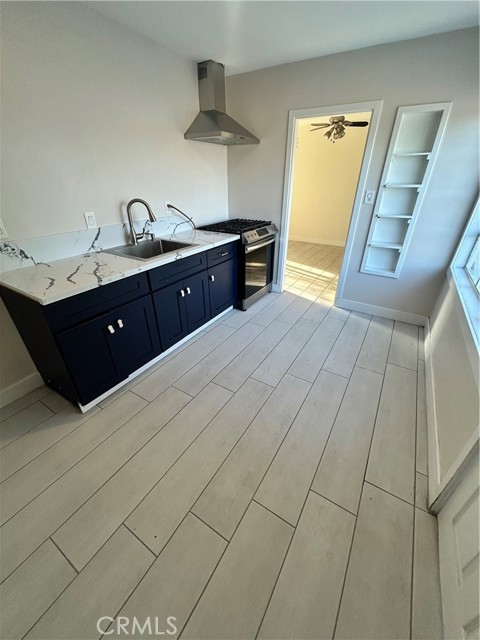 Detail Gallery Image 8 of 9 For 9775 Poplar Ave, Fontana,  CA 92335 - 4 Beds | 2 Baths