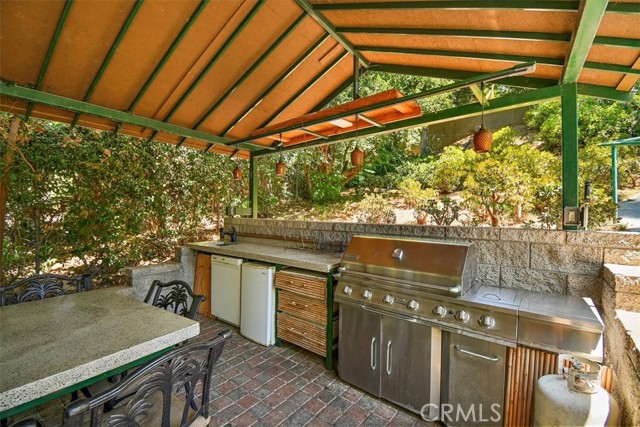 Detail Gallery Image 39 of 56 For 3003 Central Ave, Riverside,  CA 92506 - 3 Beds | 2 Baths