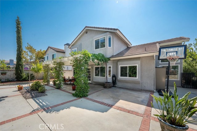 Detail Gallery Image 28 of 42 For 28735 Citrus Pl, Saugus,  CA 91390 - 4 Beds | 3 Baths